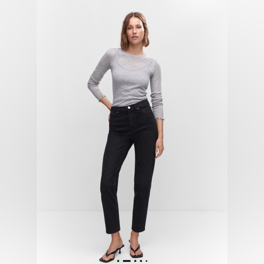 SOLD NWT MNG high waist mom comfort ankle 12.5”